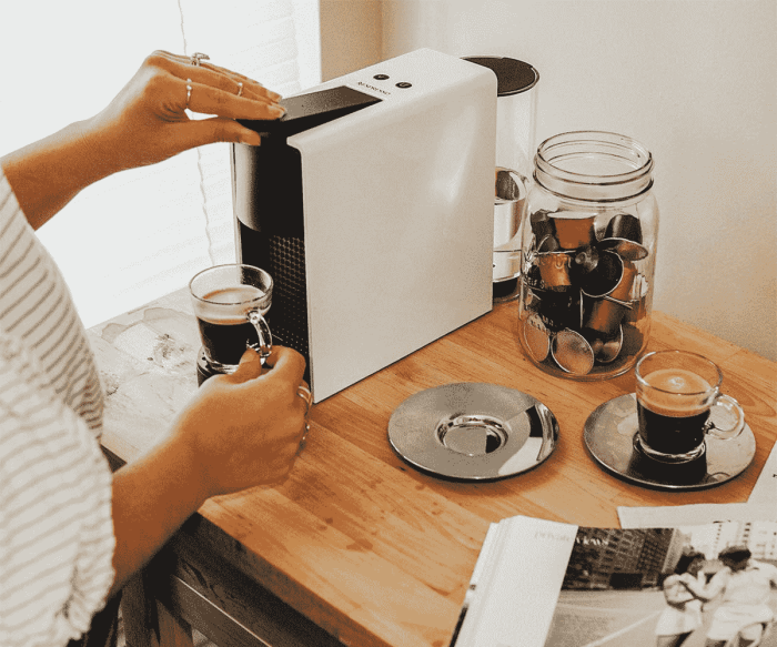 اسپرسو ساز نسپرسو اسنزا مینی کروپس با فوم شیرساز Aeroccino 4