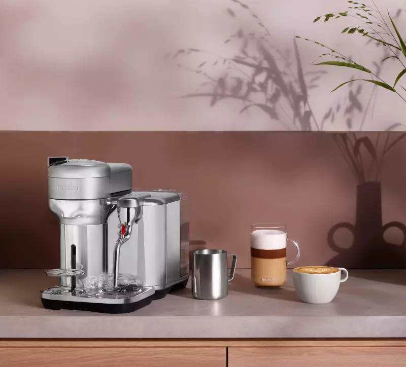 اسپرسو ساز نسپرسو ورتو کریتیستا سیج رنگ سیلور مدل Sage Vertuo Creatista SVE850BSS4EEU1